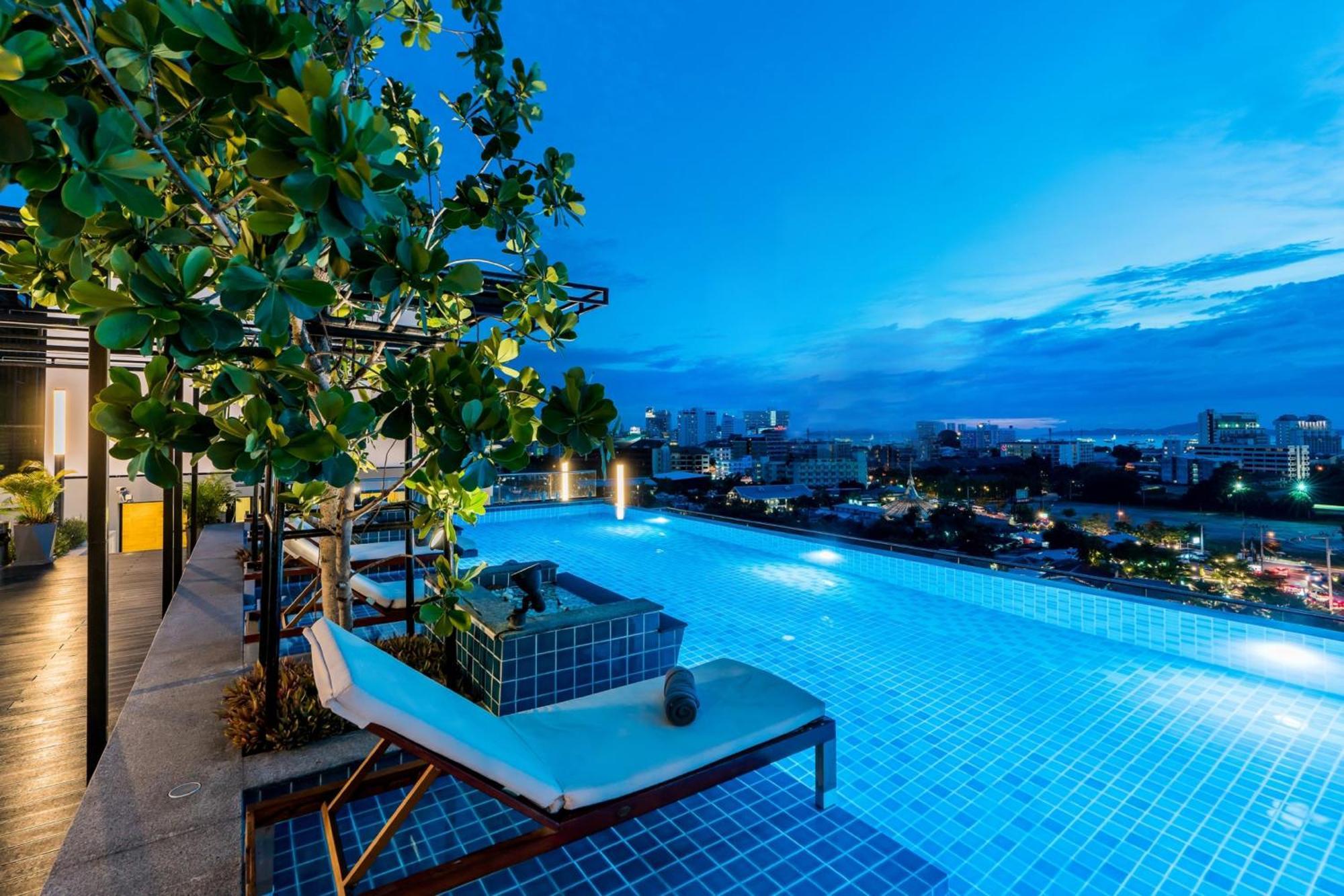 T Pattaya Hotel By Pcl Exterior foto